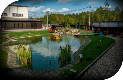 Беседка у водоёма Картинг-клуб «ГРАВИТАЦИЯ СПОРТА — GS»